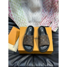 Louis Vuitton Slippers